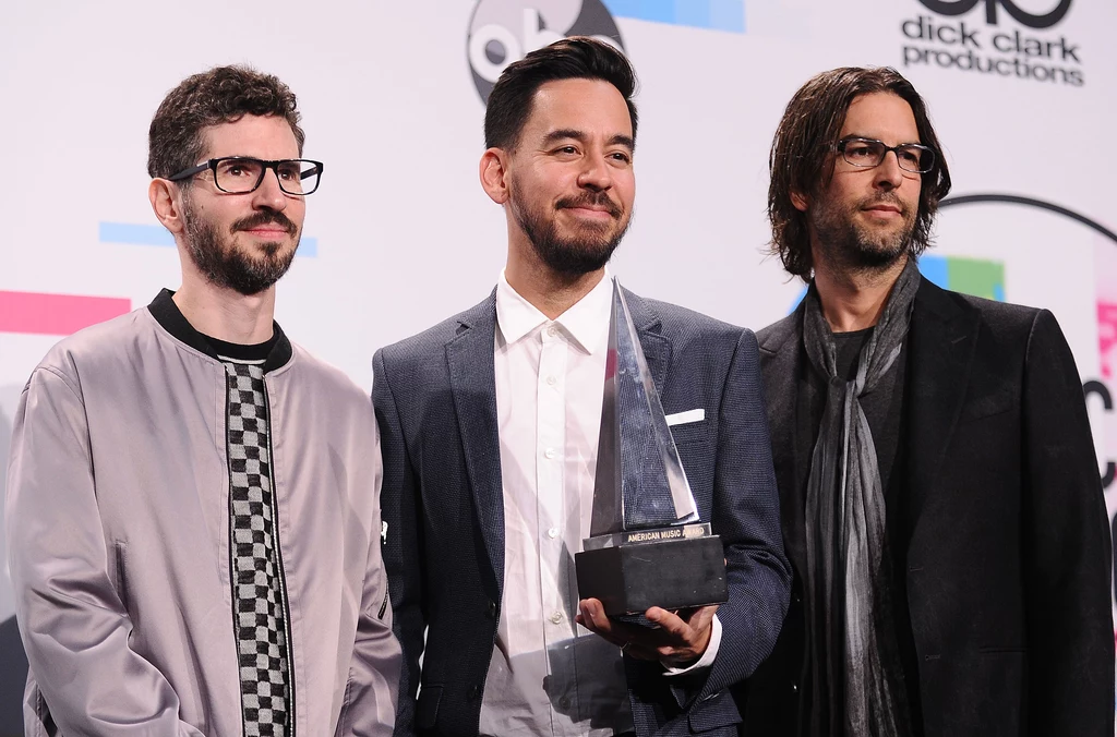 Członkowie zespołu Linkin Park: Brad Delson, Mike Shinoda i Rob Bourdon, którzy zostali pozwani