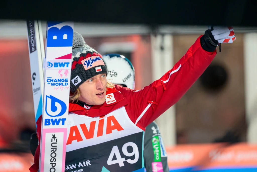 Dawid Kubacki wygrał ostatni konkurs PŚ w Lillehammer Dawid Kubacki wygrał ostatni konkurs PŚ w Lillehammer