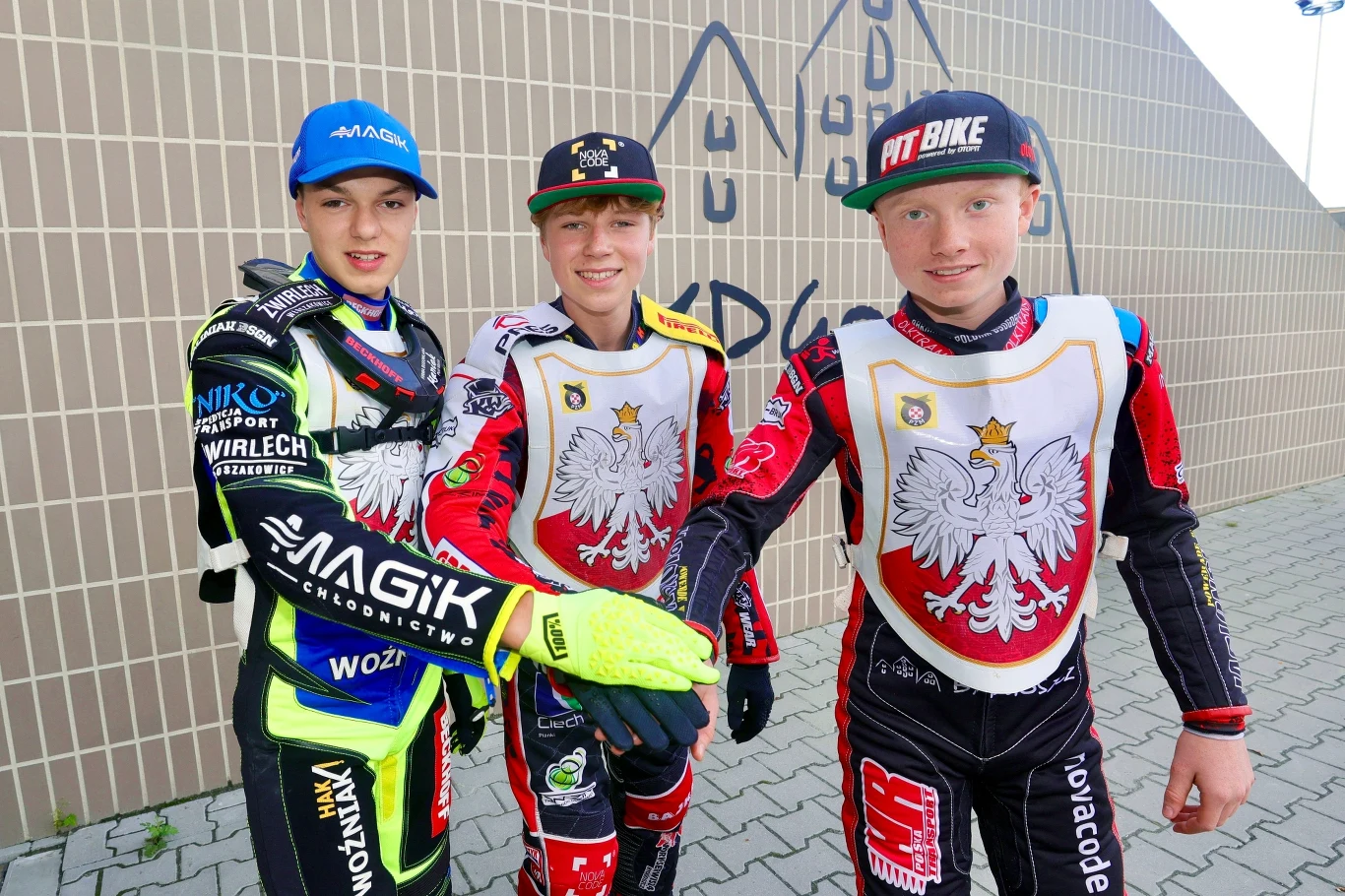 Kacper Mania, Emil Maroszek, Maksymilian Pawełczak. Kacper Mania, Emil Maroszek, Maksymilian Pawełczak.