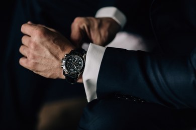 Zegarek tytanowy – czy warto go kupić?