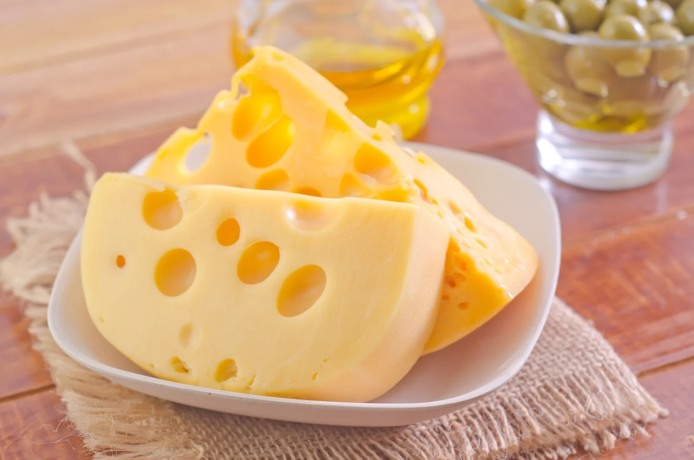 Jod można znaleźć w serze gouda Jod można znaleźć w serze gouda