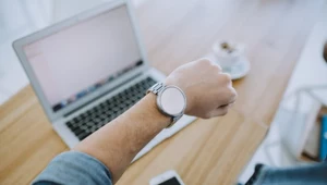 Pracownicy, którzy pracują w zadaniowym systemie, nie są objęci obowiązkiem ewidencji czasu pracy