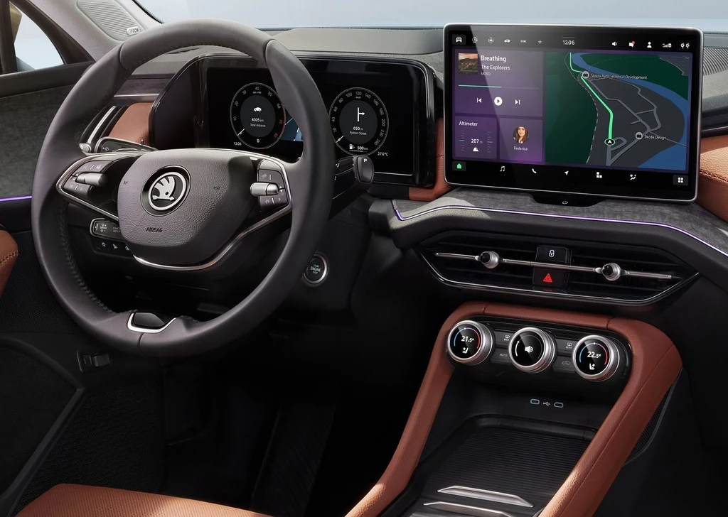 Kokpit Skody Kodiaq nie ma wiele elementów obsługi, ale pozostał bardzo ergonomiczny Kokpit Skody Kodiaq nie ma wiele elementów obsługi, ale pozostał bardzo ergonomiczny