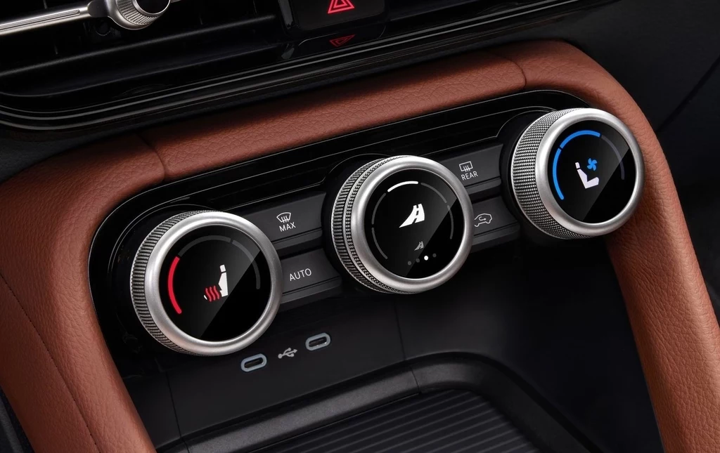 Smart Dials w Skodzie Kodiaq to wielofunkcyjne pokrętła nie tylko do klimatyzacji Smart Dials w Skodzie Kodiaq to wielofunkcyjne pokrętła nie tylko do klimatyzacji