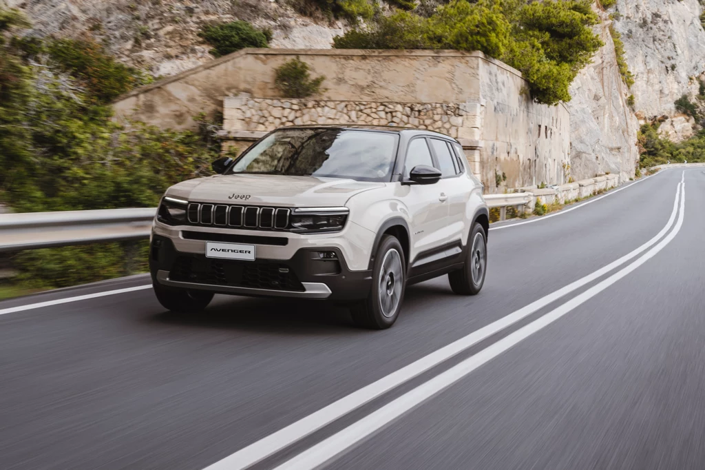 Jeep Avenger e-Hybrid