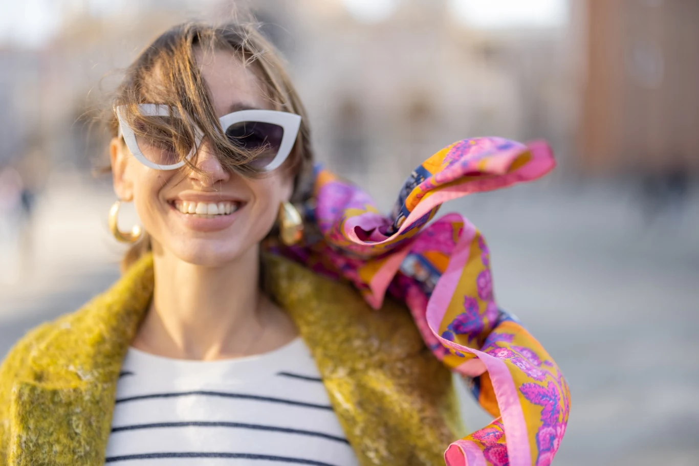 Kobieta Lew wie jak korzystać z życia Kobieta Lew wie jak korzystać z życia