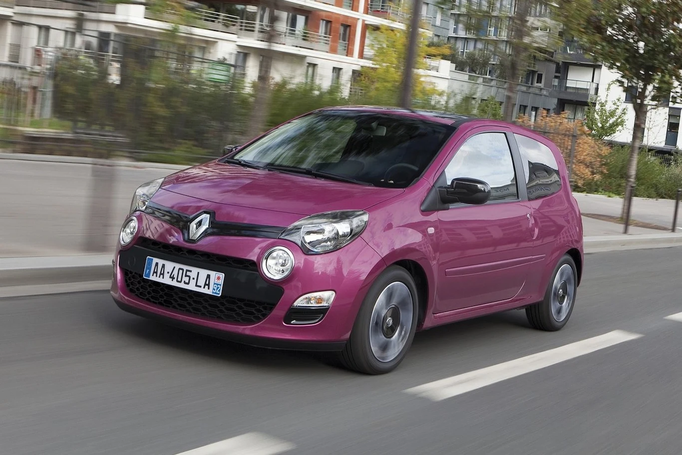 Renault Twingo to jeden z najbardziej usterkowych aut w wieku od 10 do 11 lat wg raportu niezawodności TUV 2024 Renault Twingo to jeden z najbardziej usterkowych aut w wieku od 10 do 11 lat wg raportu niezawodności TUV 2024
