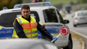 Kontrole policyjne na granicy z Niemcami. Zdjęcie ilustracyjne