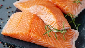 Polacy uwielbiają tę rybę. Może być siedliskiem toksyn 