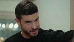 "Zakazany owoc": Cagatay podczas sprawy rozwodowej nieoczekiwanie zarzuca Yildiz zdradę