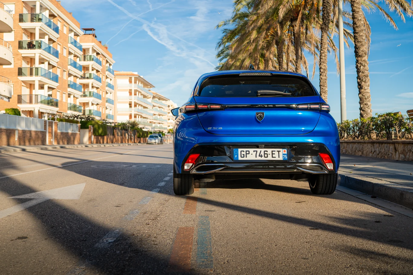 Pierwsza jazda nowym Peugeot E-308