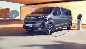 Peugeot e-Traveller po lifitngu. Do 350 km zasięgu na jednym ładowaniu