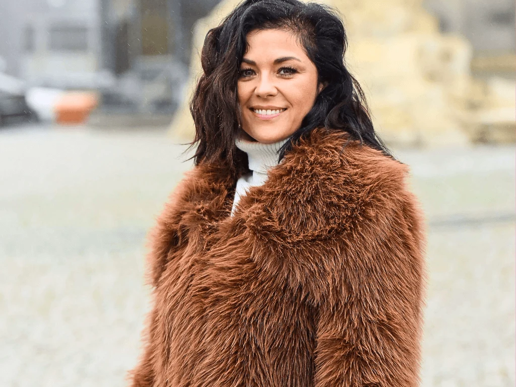 Katarzyna Cichopek w futrze jak miś z Krupówek