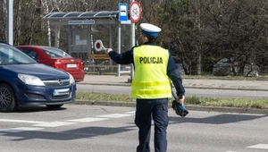 Zajrzyj do mObywatela. Kierowcy dostali prezent od rządu