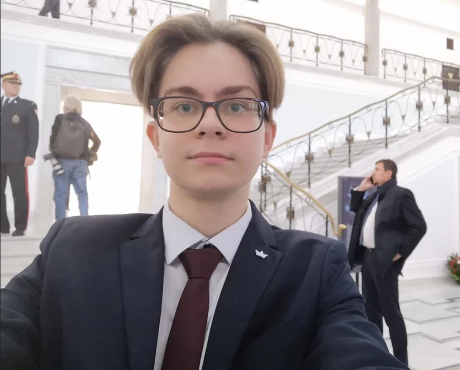 Wojciech Machulski w Sejmie. Zdjęcie pochodzi z oficjalnego profilu Wojciech Machulski w Sejmie. Zdjęcie pochodzi z oficjalnego profilu