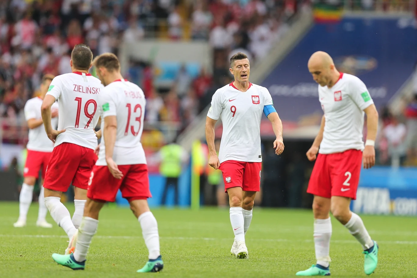 Reprezentacja Polski z Robertem Lewandowskim i Michałem Pazdanem w składzie