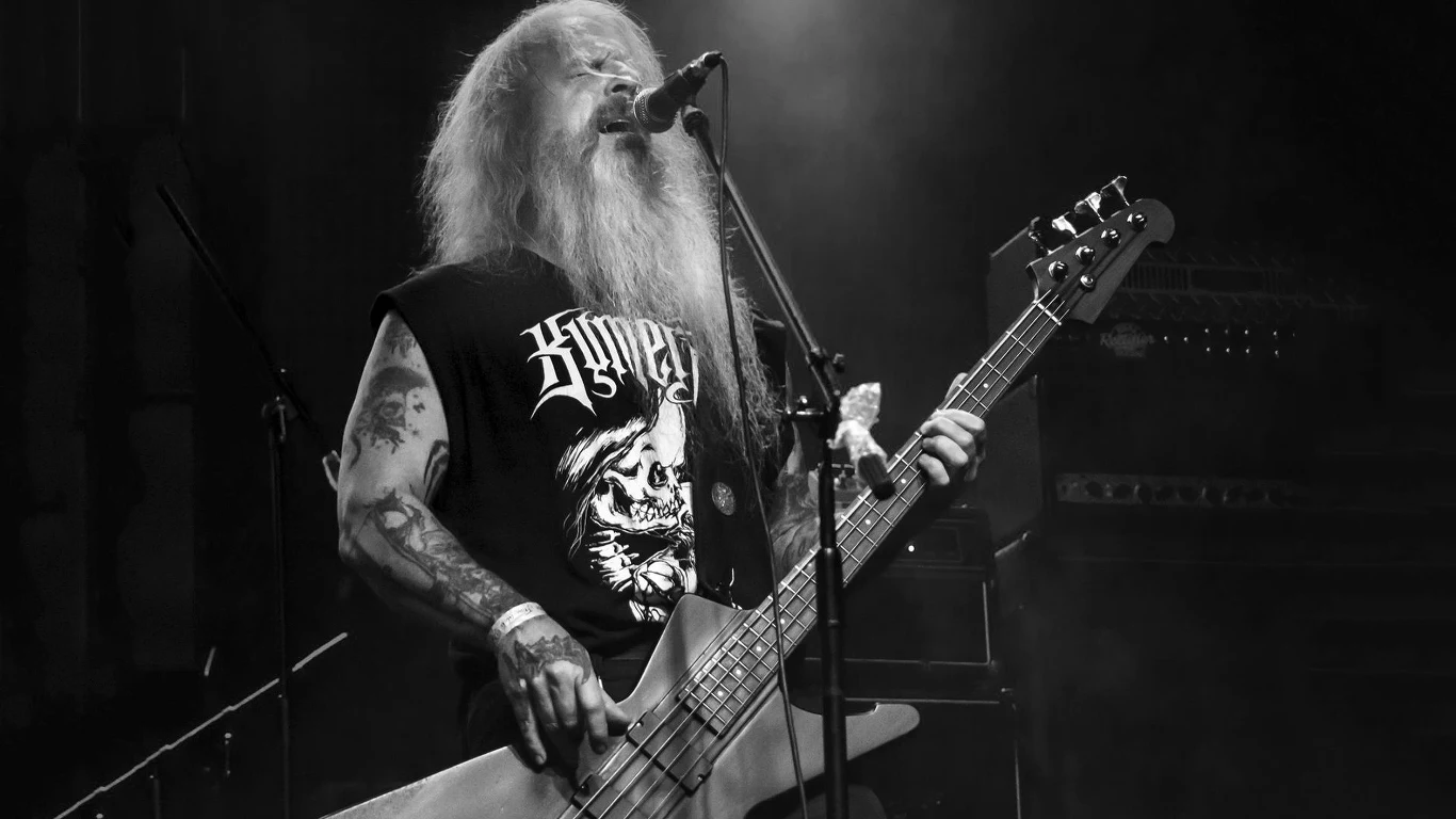 Paul Speckmann jest liderem grupy Master Paul Speckmann jest liderem grupy Master