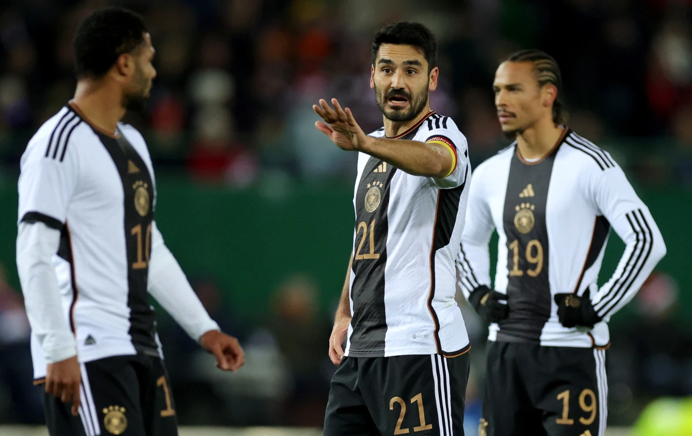 Serge Gnabry, Ilkay Gundogan i Leroy Sane w barwach reprezentacji Niemiec
