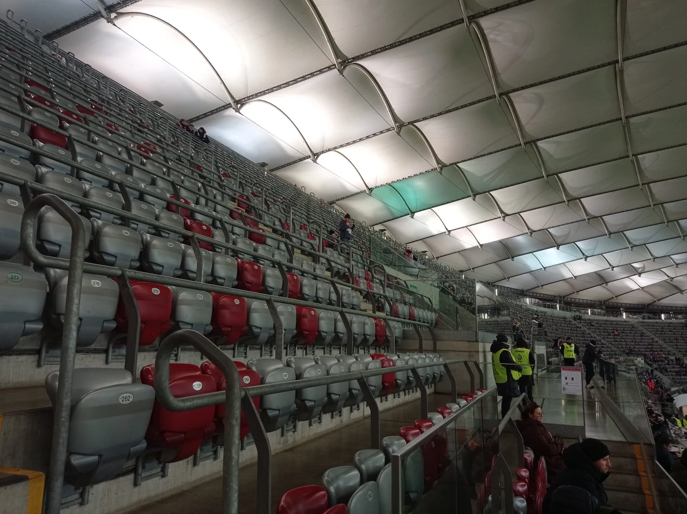 Puste trybuny PGE Narodowego Puste trybuny PGE Narodowego