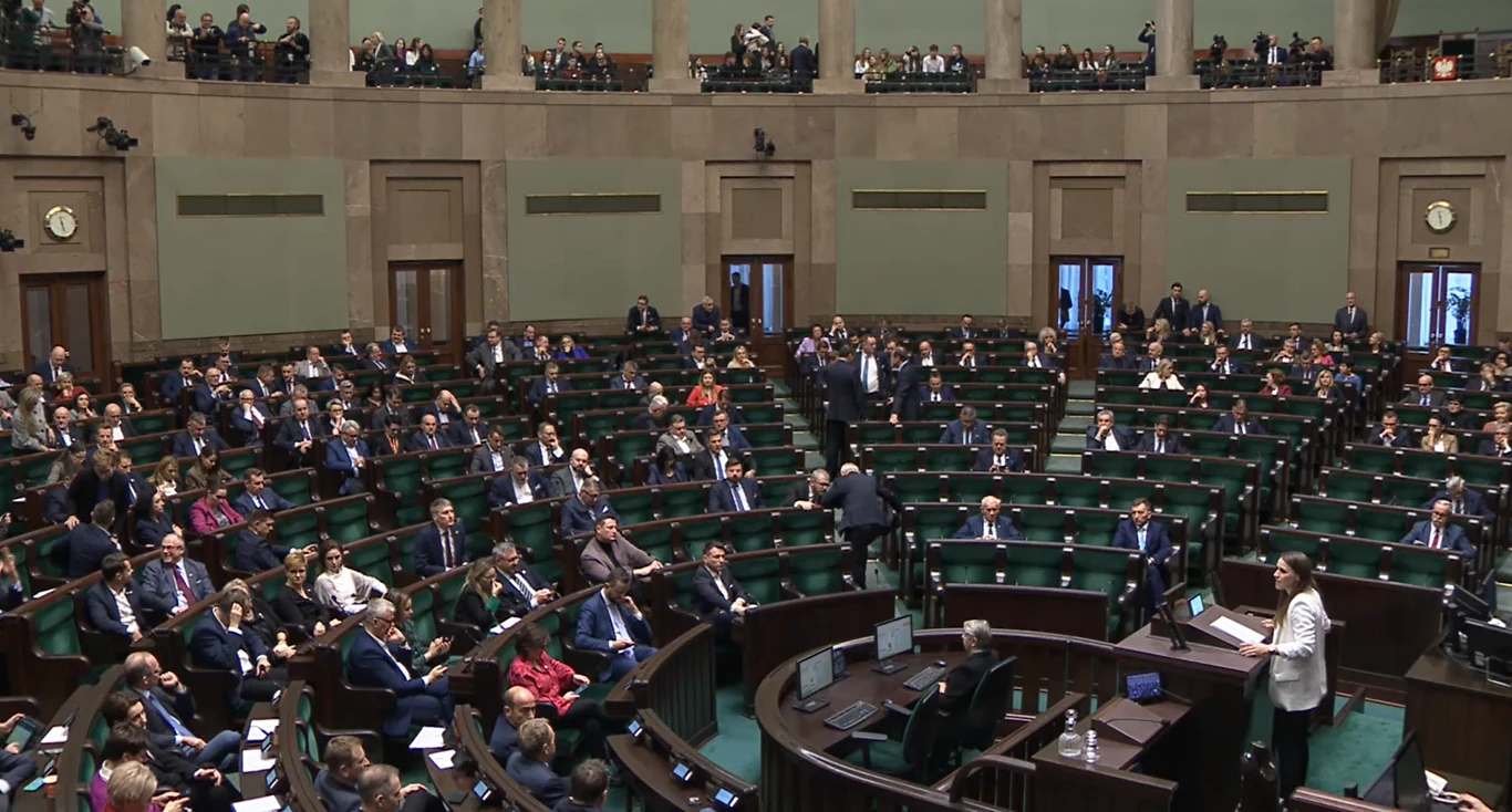 Debata nad in vitro w Sejmie. Politycy PiS opuścili salę obrad Debata nad in vitro w Sejmie. Politycy PiS opuścili salę obrad