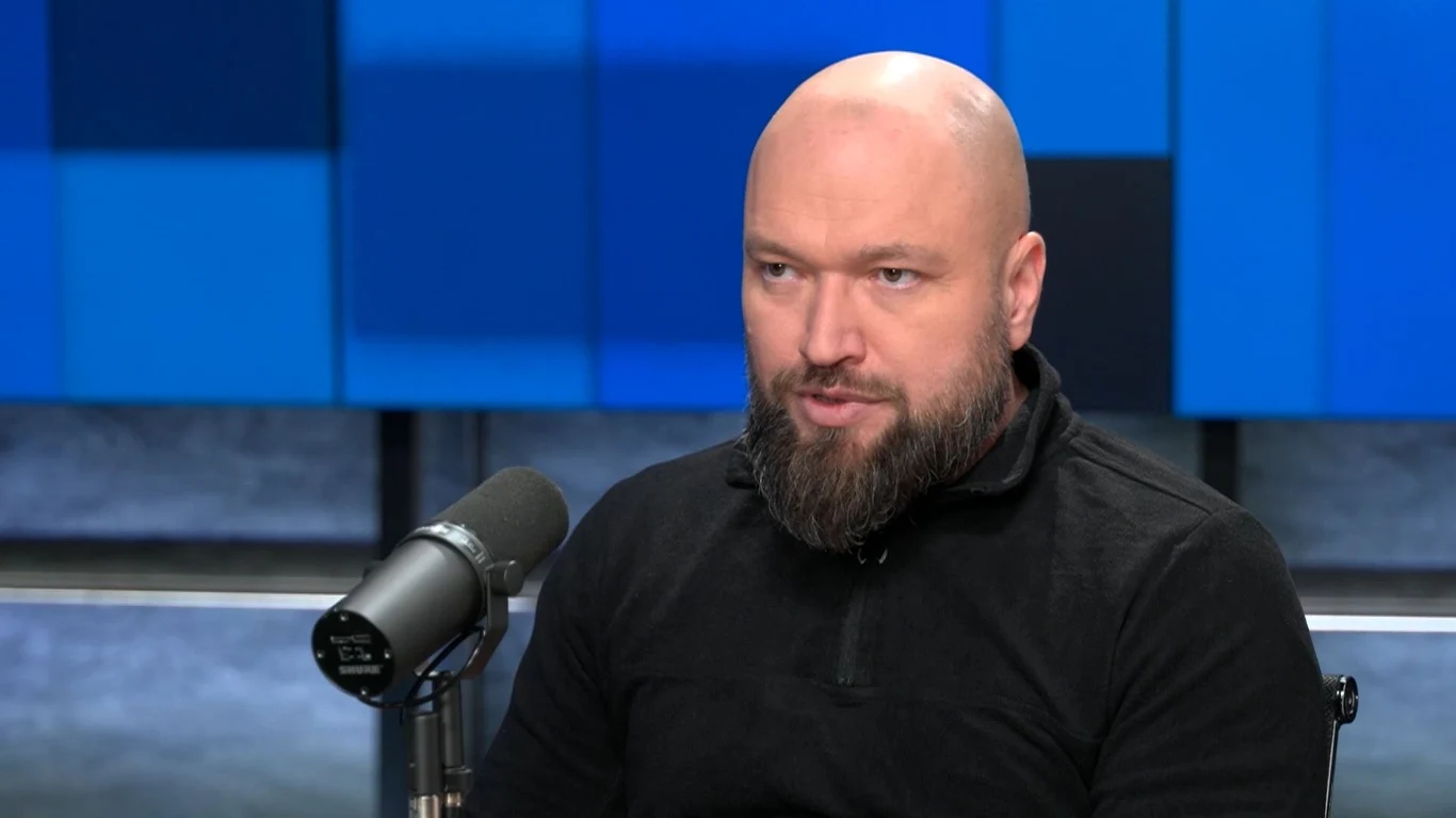 Zbigniew Parafianowicz w swojej nowej książce o reakcji Polski na wojnę w Ukrainie