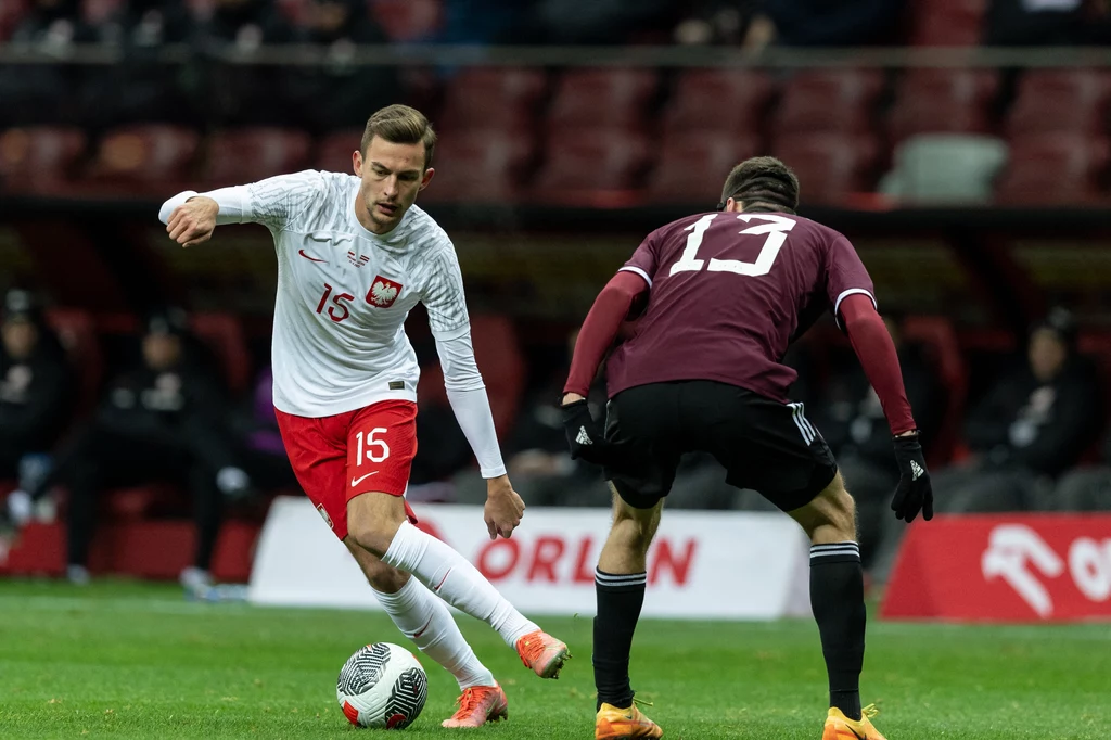 Bartłomiej Wdowik zadebiutował w reprezentacji Polski w meczu z Łotwą Bartłomiej Wdowik zadebiutował w reprezentacji Polski w meczu z Łotwą