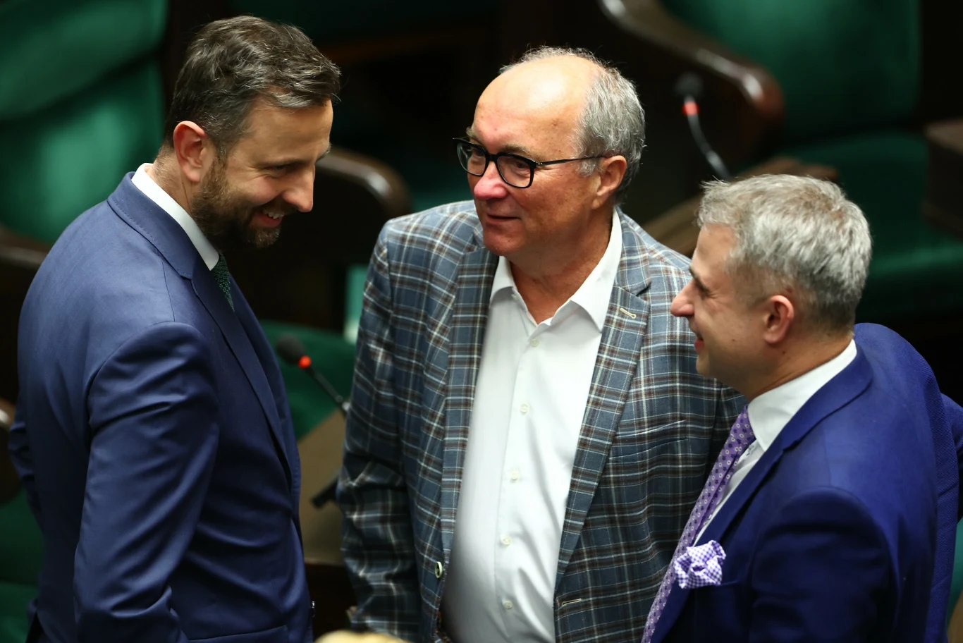 Władysław Kosiniak-Kamysz oraz Krzysztof Gawkowski w Sejmie. Po środku Włodzimierz Czarzasty Władysław Kosiniak-Kamysz oraz Krzysztof Gawkowski w Sejmie. Po środku Włodzimierz Czarzasty