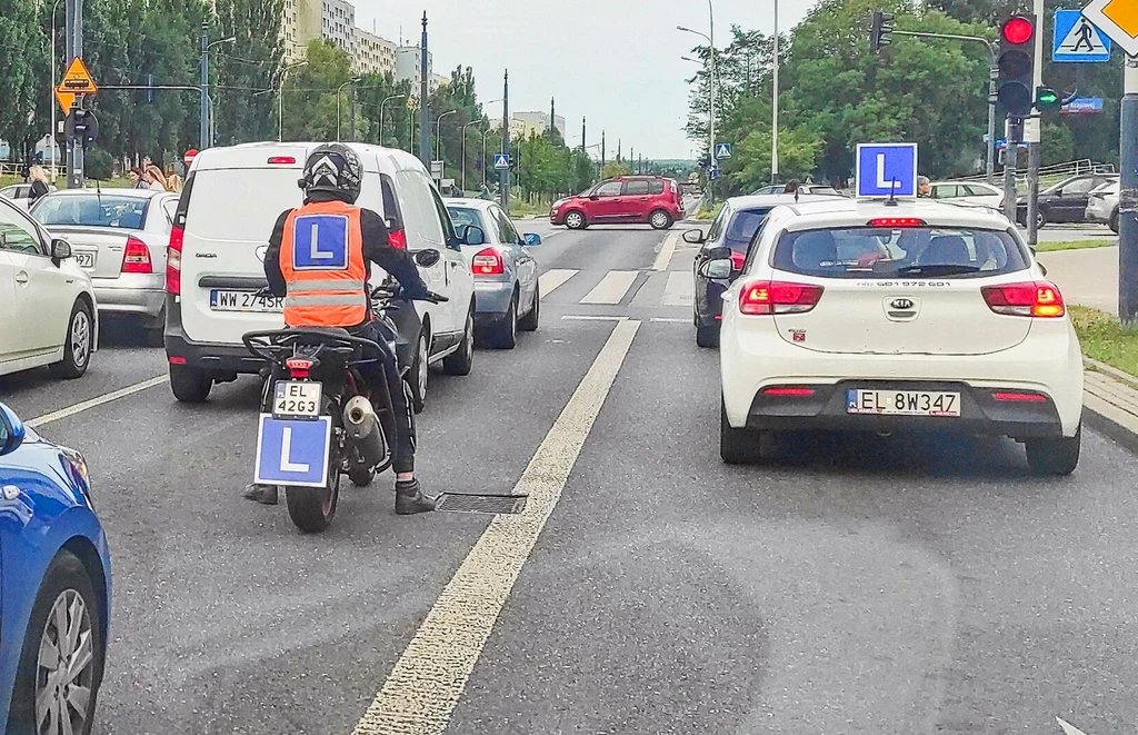 Od 1 stycznia 2024 wejdzie w życie nowy sposób prowadzenia egzaminu na motocyklowe prawo jazdy