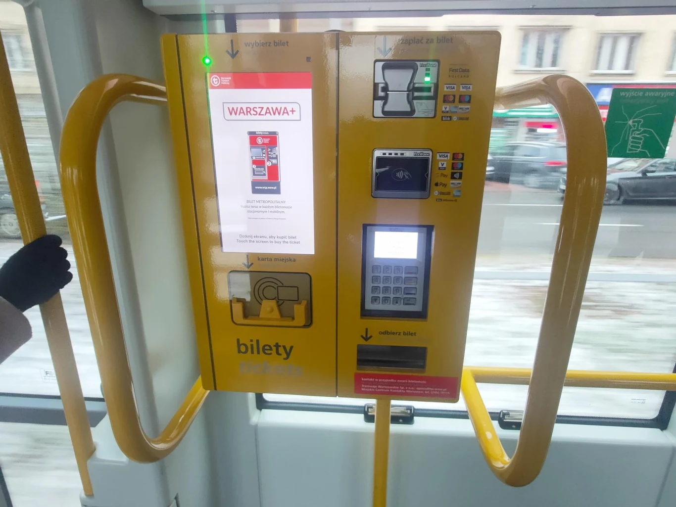 W wielu miastach nie ma możliwości nabycia biletów u kierowcy autobusu lub u motorniczego