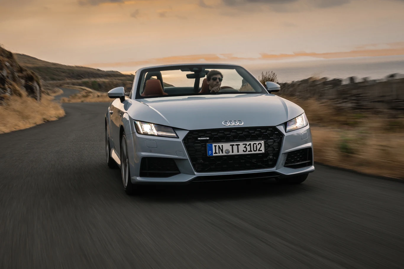 Audi TT trzeciej generacji (8S) Audi TT trzeciej generacji (8S)