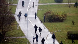 Reżim Łukaszenki nieustannie walczy z protestującymi. "Dochodzi do łapanek"