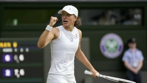 Iga Świątek przekazała swój strój na aukcję charytatywną. Piękny gest Polki