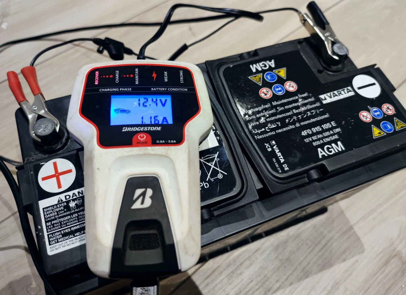 Nowoczesne ładowarki same dobierają moc ładowania akumulatora Nowoczesne ładowarki same dobierają moc ładowania akumulatora