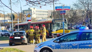 Do wypadku doszło w środę 22 listopada u zbiegu alei Wilanowskiej i ulicy Rodziny Hiszpańskich