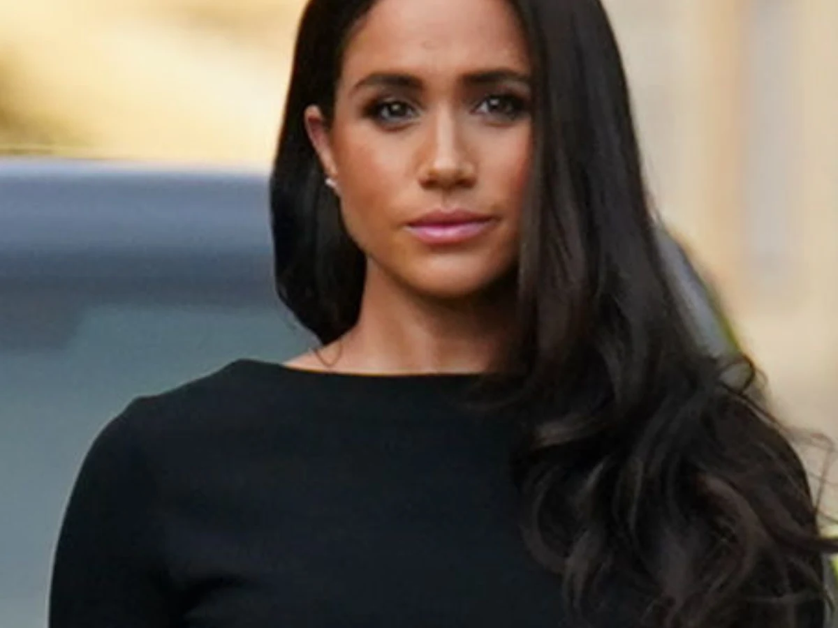 Meghan Markle jest skończona na królewskim dworze. "Jej noga nigdy tam nie postanie” Meghan Markle jest skończona na królewskim dworze. "Jej noga nigdy tam nie postanie”