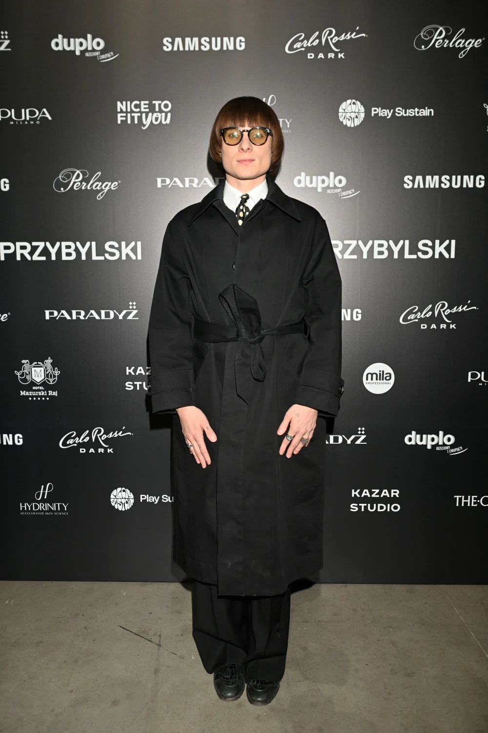 Ralph Kamiński postawił na ponadczasową czerń