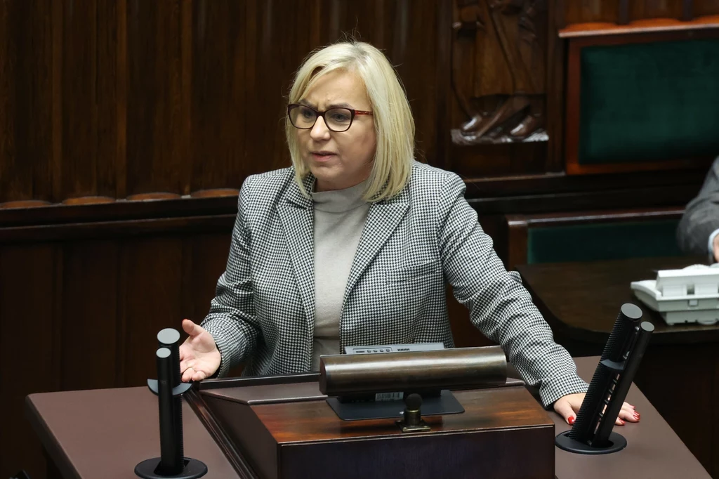Paulina Hennig-Kloska zapewnia, że nie ma planów dodatkowego opodatkowania spółek Skarbu Państwa
