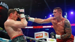 Andrzej Wawrzyk (z prawej) tu w walce z Albertem Sosnowskim