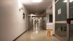 Lekarz zmarł podczas nocnego dyżuru w szpitalu. Sprawę wyjaśnia prokuratura