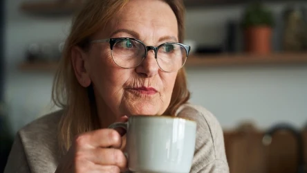 Czy można pić kawę przed śniadaniem? Dietetyk nie ma wątpliwości