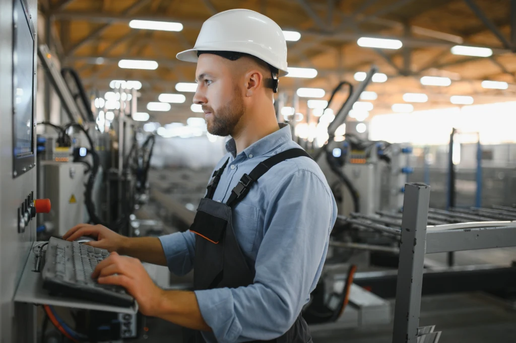 Indeks PMI dla przemysłu wyniósł w listopadzie 48,7 pkt wobec 44,5 pkt w październiku