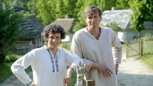 Adam Bobik (Pawlak) i Karol Dziuba (Kargul) na planie prequela "Samych swoich"