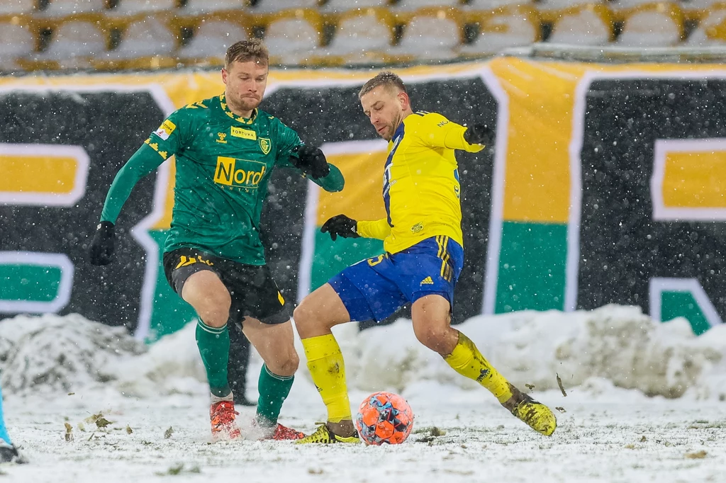 GKS Katowice zremisował 1-1 z Arką Gdynia GKS Katowice zremisował 1-1 z Arką Gdynia
