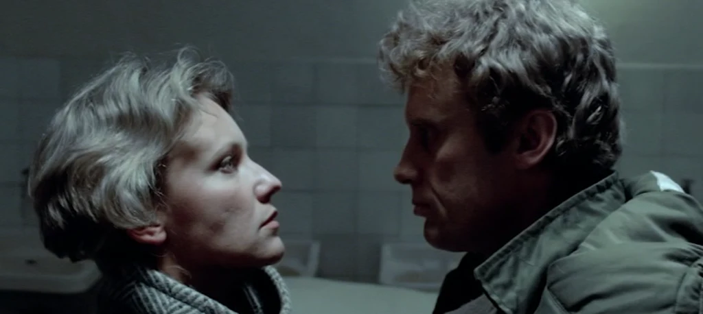 Maria Pakulnis i Daniel Olbrychski w filmie "Dekalog III" Maria Pakulnis i Daniel Olbrychski w filmie "Dekalog III"