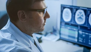 Zaburzenia czucia, zawroty głowy, zapominanie słów? Lekarz  neurolog sprawdzi m.in. odruchy