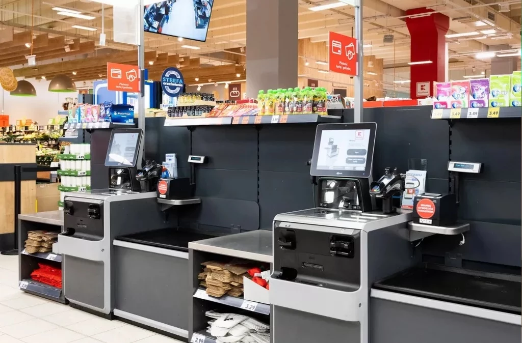 Kaufland zapewnia, że klienci polubili kasy samoobsługowe i w najbliższym czasie zamierza rozwijać ofertę samoobsługowych rozwiązań