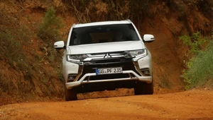 Używane Mitsubishi Outlander III. Co warto wiedzieć przed zakupem?