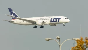 PLL LOT Boeing 787-8 Dreamliner.