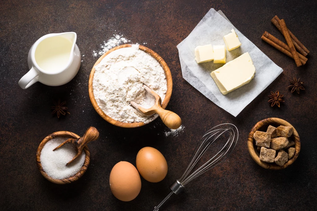 Z jakich składników przygotować ciasto styropian?