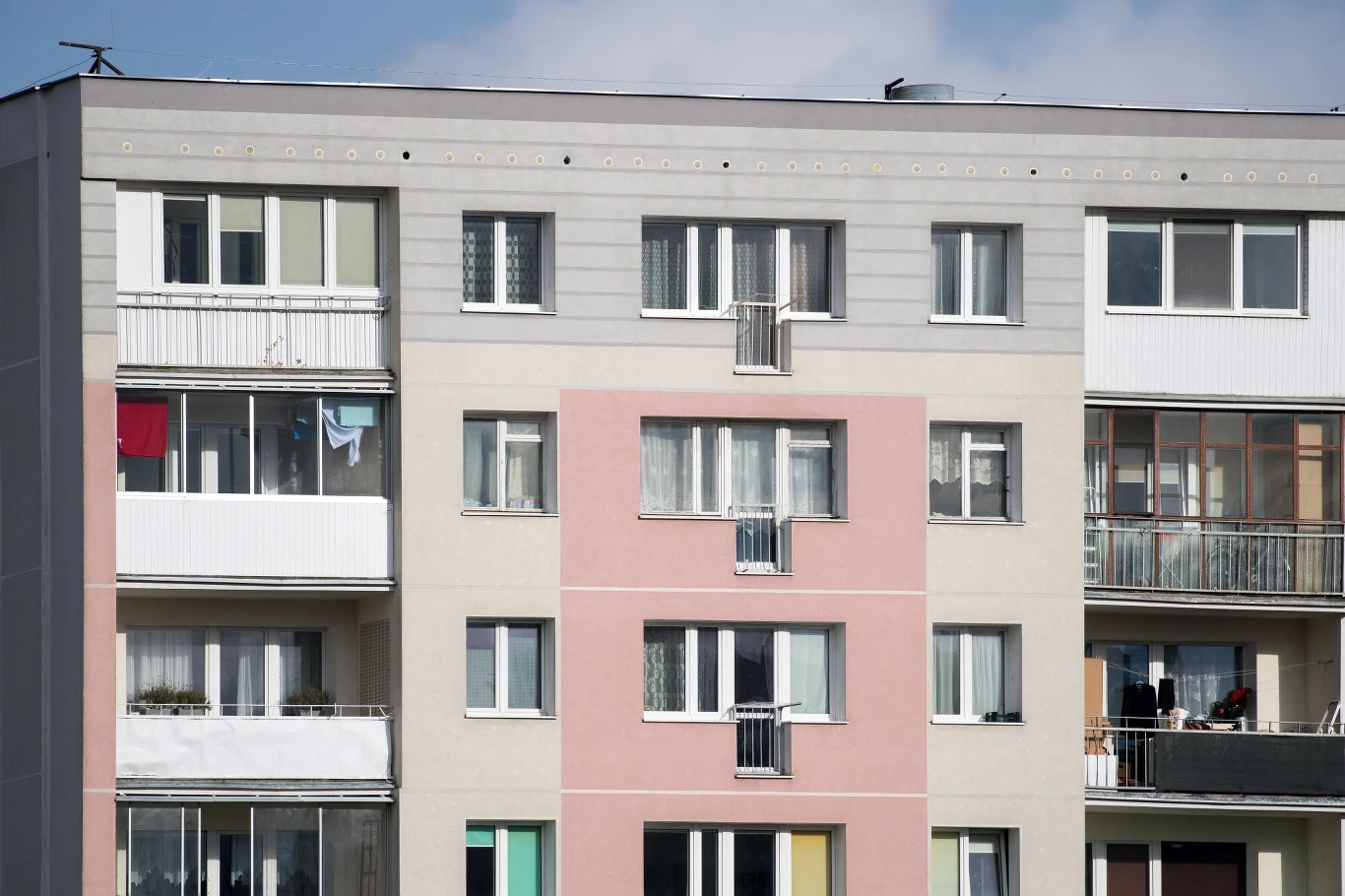 Złodzieje potrzebują niespełna ośmiu minut, by dostać się do mieszkania